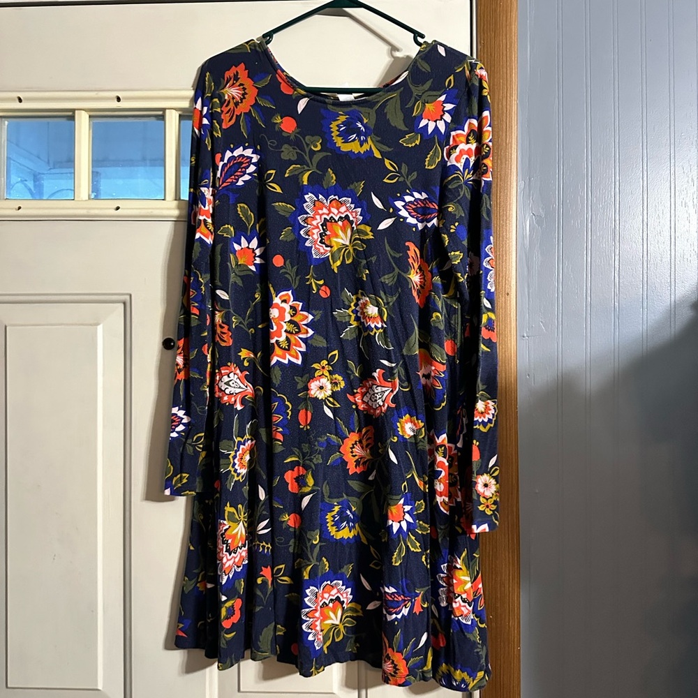 Old Navy floral dress Size Medium